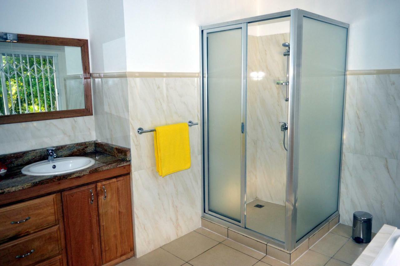 Sundown Beach Villa Glacis  Ngoại thất bức ảnh