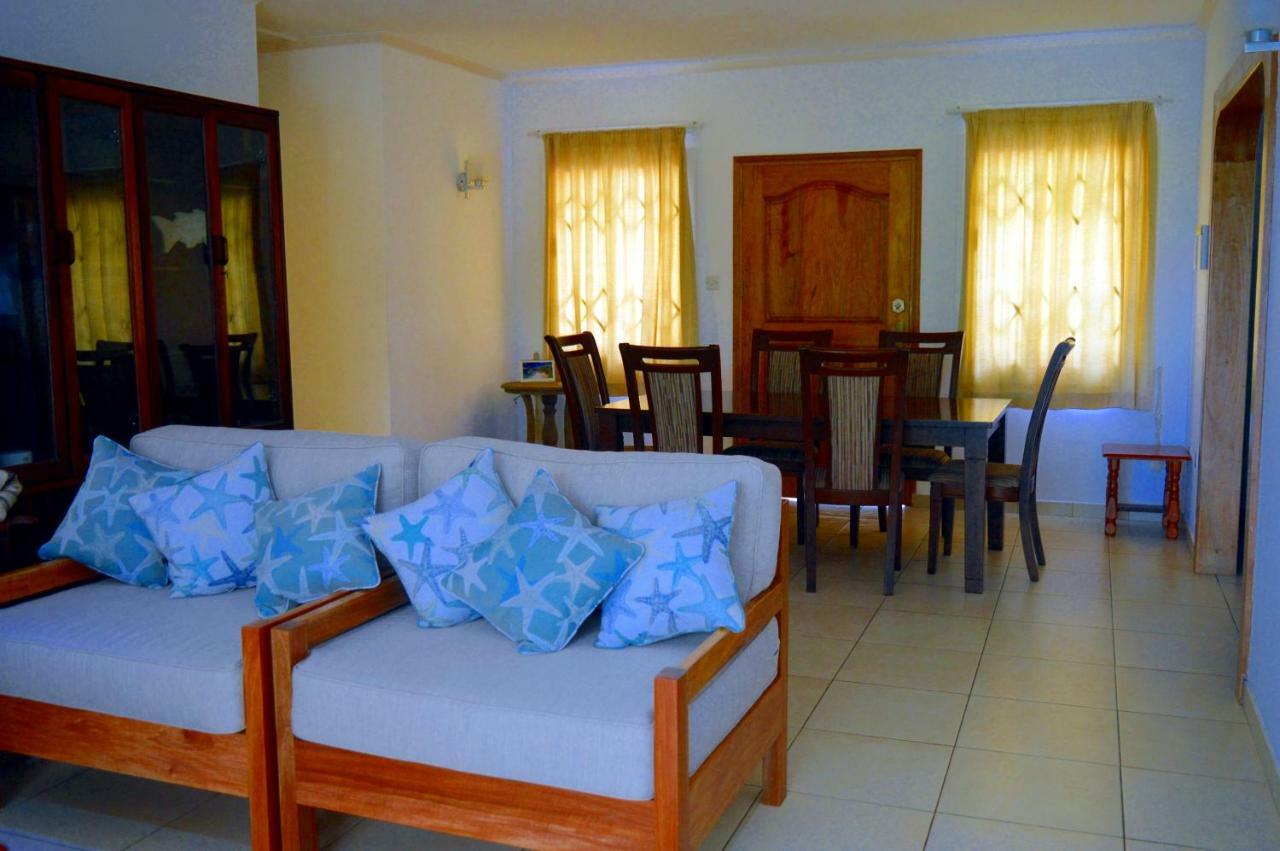 Sundown Beach Villa Glacis  Ngoại thất bức ảnh